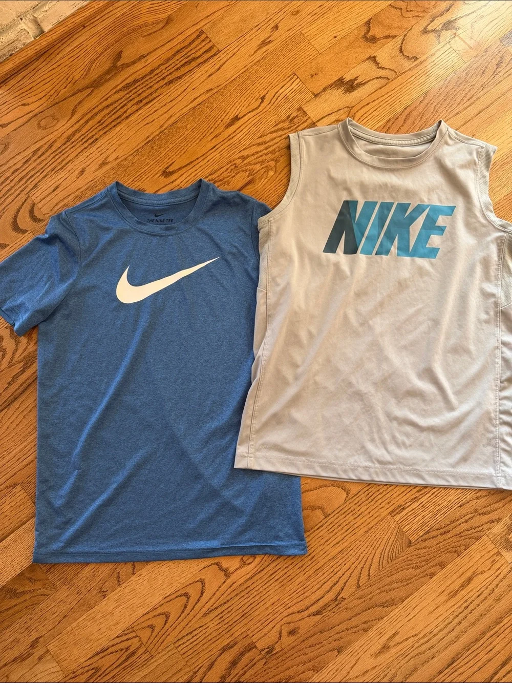 Nike Blue Short-Sleeve Tee & Light Gray Tank Top Set